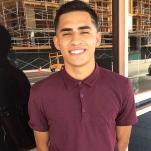 Meet your Posher, Luis